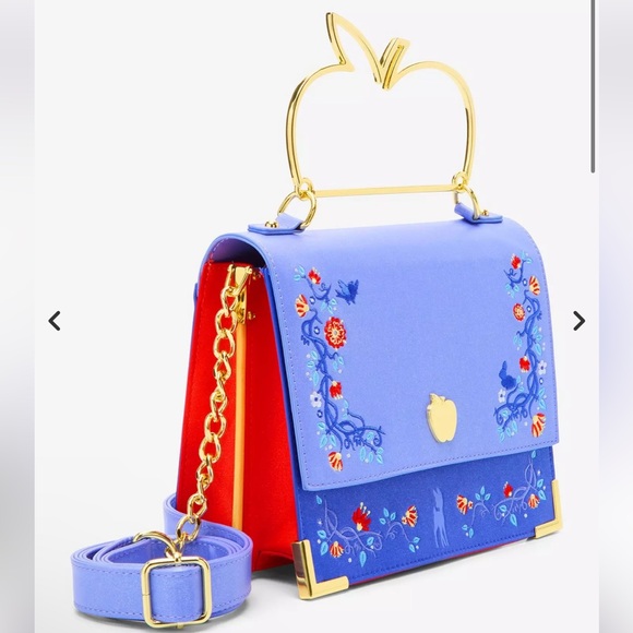Loungefly Disney Snow White And The Seven Dwarfs Apple Handle Crossbody Bag - Picture 2 of 5